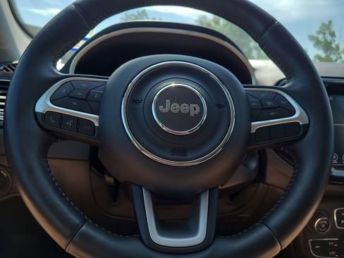 Used 2018 Jeep Compass Limited w/ Safe & Security Group AWD/4WD image 26