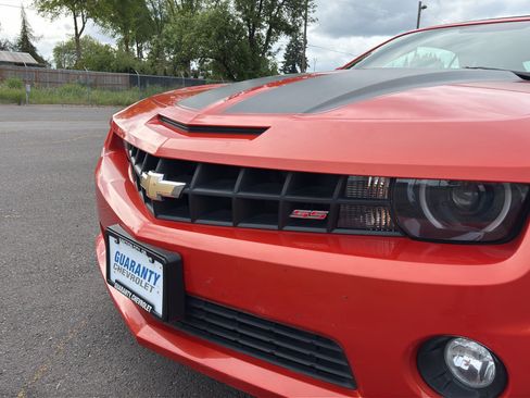 Used 2012 Chevrolet Camaro SS w/ RS Package RWD image 5