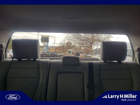 Used 2023 Toyota Tundra Limited w/ Power Package image 32