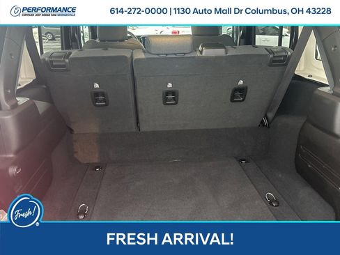 Used 2025 Jeep Wrangler Unlimited Sahara image 15