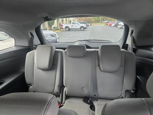 Used 2024 Honda Odyssey EX-L image 21