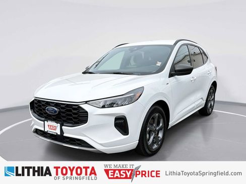 Used 2023 Ford Escape ST-Line w/ Equipment Group 301A FWD image 1