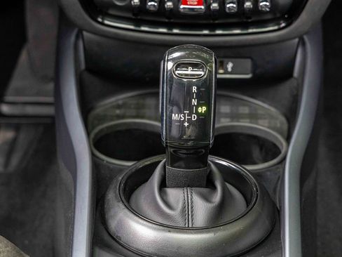 Used 2024 MINI Cooper Clubman S w/ Signature Upholstery Package image 10