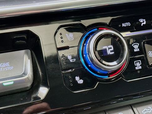 Used 2025 GMC Sierra 1500 Denali image 24