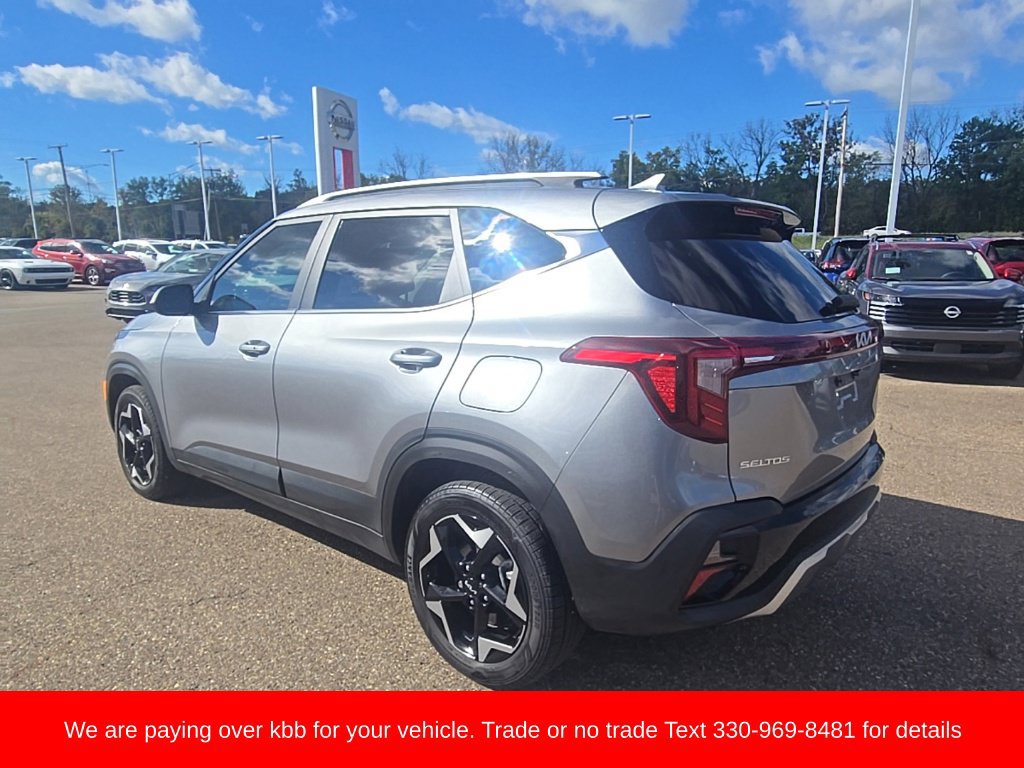 Used 2024 Kia Seltos EX AWD/4WD image 5