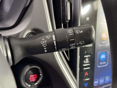 Used 2024 Subaru Crosstrek 2.0i Premium image 24