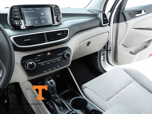 Used 2021 Hyundai Tucson SE FWD image 23