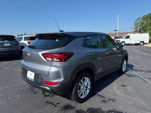 Used 2021 Chevrolet TrailBlazer LS FWD image 7