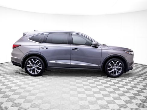 Used 2023 Acura MDX SH-AWD w/ Technology Package image 7