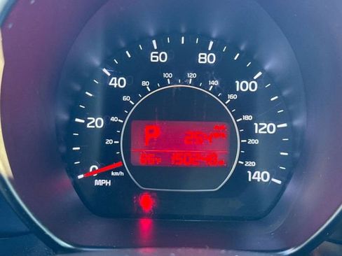 Used 2016 Kia Soul + image 34