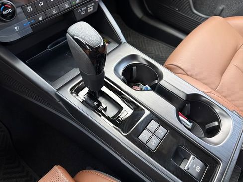 New 2026 Subaru Outback Touring AWD/4WD image 15