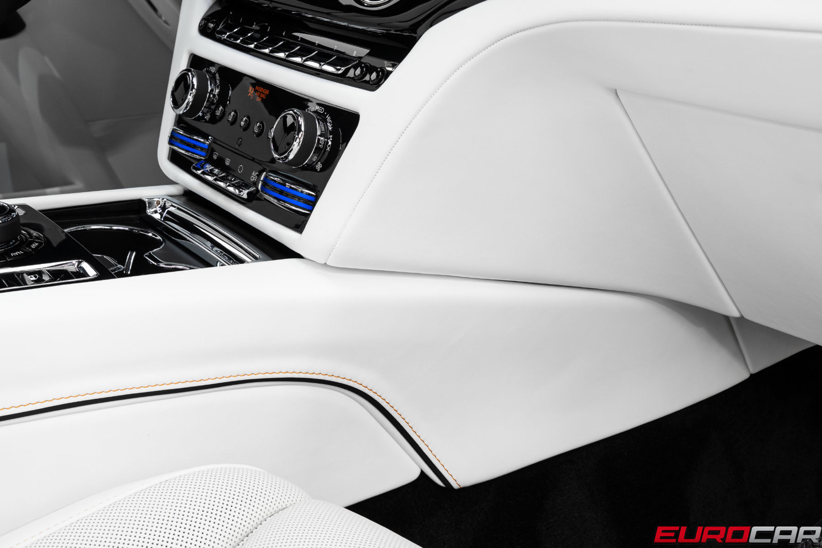 Used 2024 Rolls-Royce Ghost AWD/4WD image 36