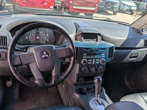 Used 2006 Mitsubishi Endeavor Limited image 11