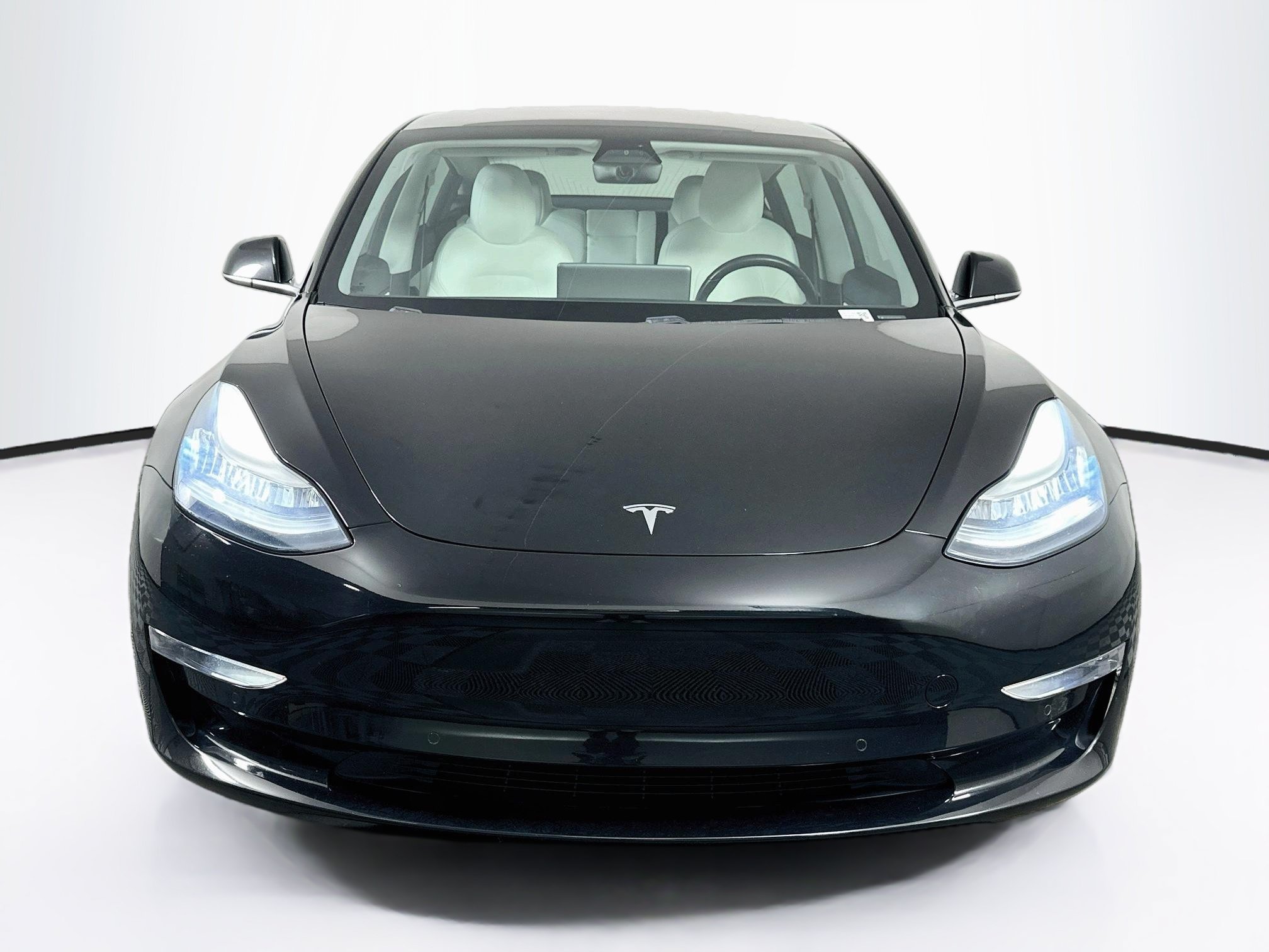 Used 2018 Tesla Model 3 Long Range AWD/4WD image 2
