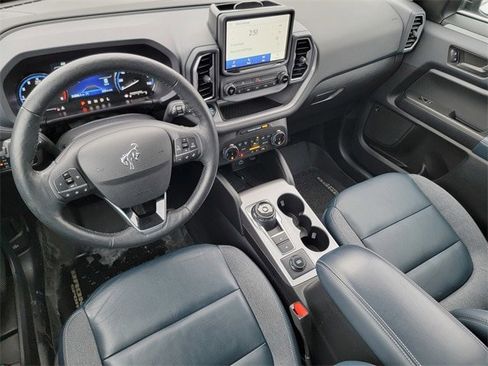 Certified 2022 Ford Bronco Sport Outer Banks w/ Tech Package image 37