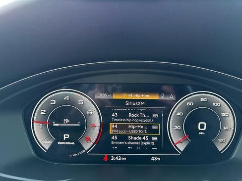 Used 2023 Audi A4 2.0T Premium Plus w/ Premium Plus Package image 41