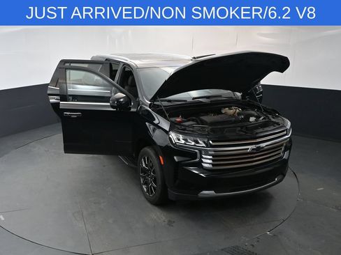 Used 2023 Chevrolet Tahoe High Country AWD/4WD image 17