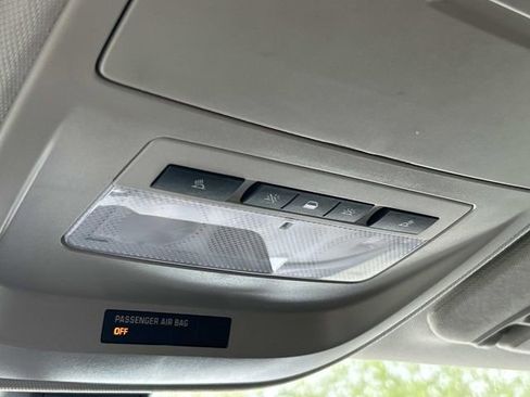 Used 2022 GMC Canyon AT4 image 37