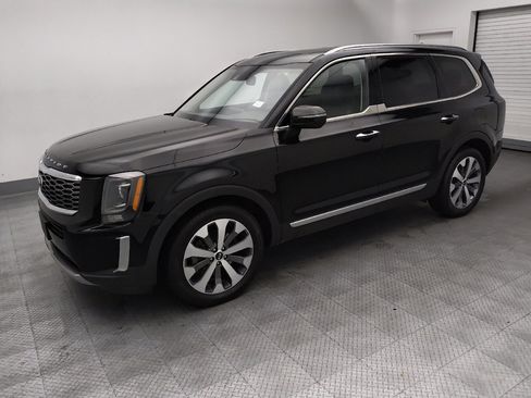 Used 2020 Kia Telluride S AWD/4WD image 2