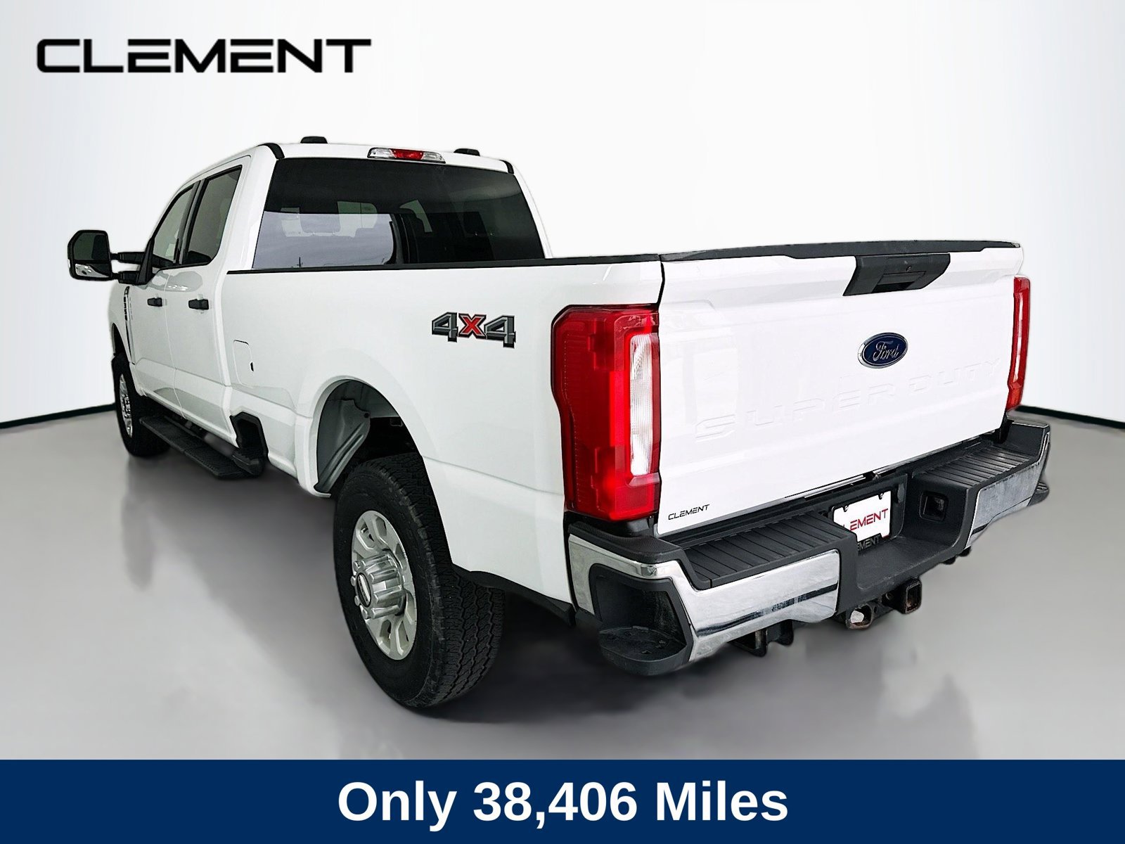 Used 2024 Ford F350 XLT AWD/4WD image 9