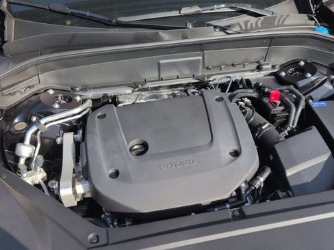 New 2026 Volvo XC90 B6 Plus w/ Protection Package Premier image 29