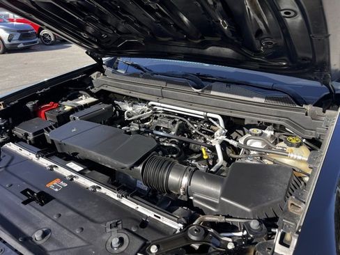 Used 2023 Chevrolet Colorado W/T image 23