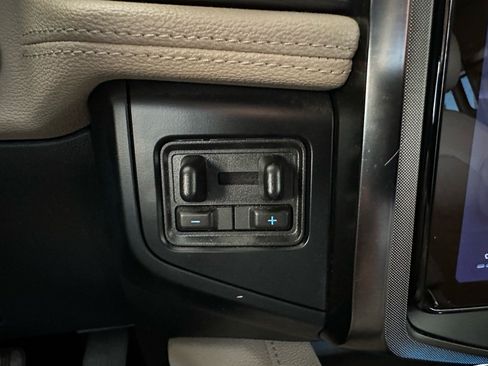 Certified 2023 Ford Expedition Limited AWD/4WD image 43