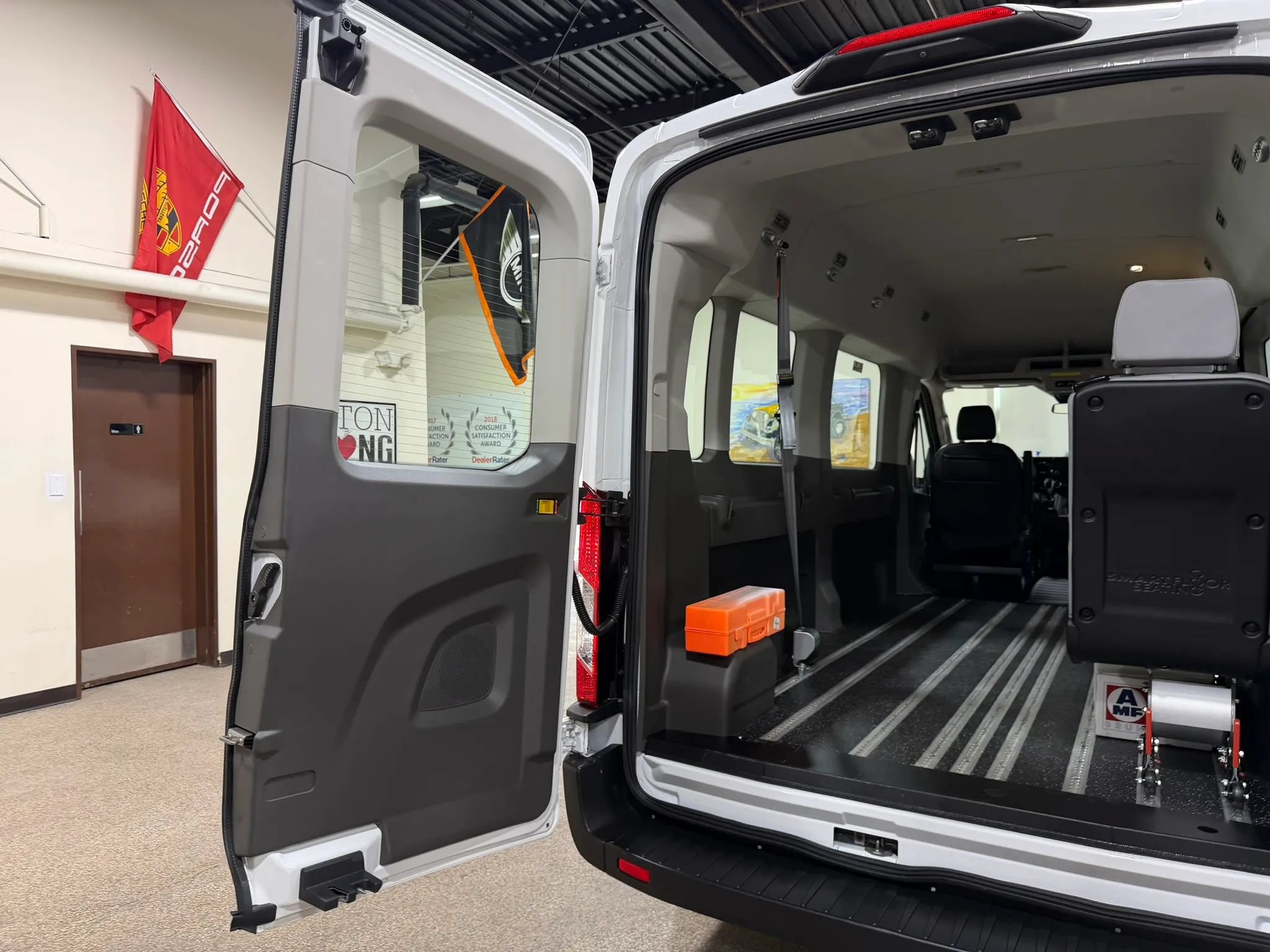 Used 2023 Ford Transit 350 XL RWD image 27