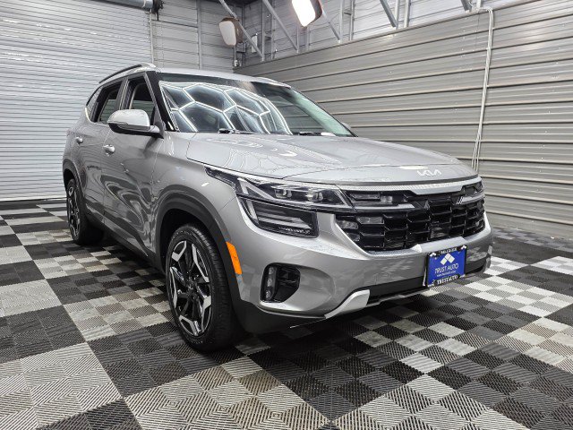 Used 2025 Kia Seltos SX AWD/4WD image 5