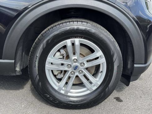 Used 2022 Ford Explorer XLT AWD/4WD image 27
