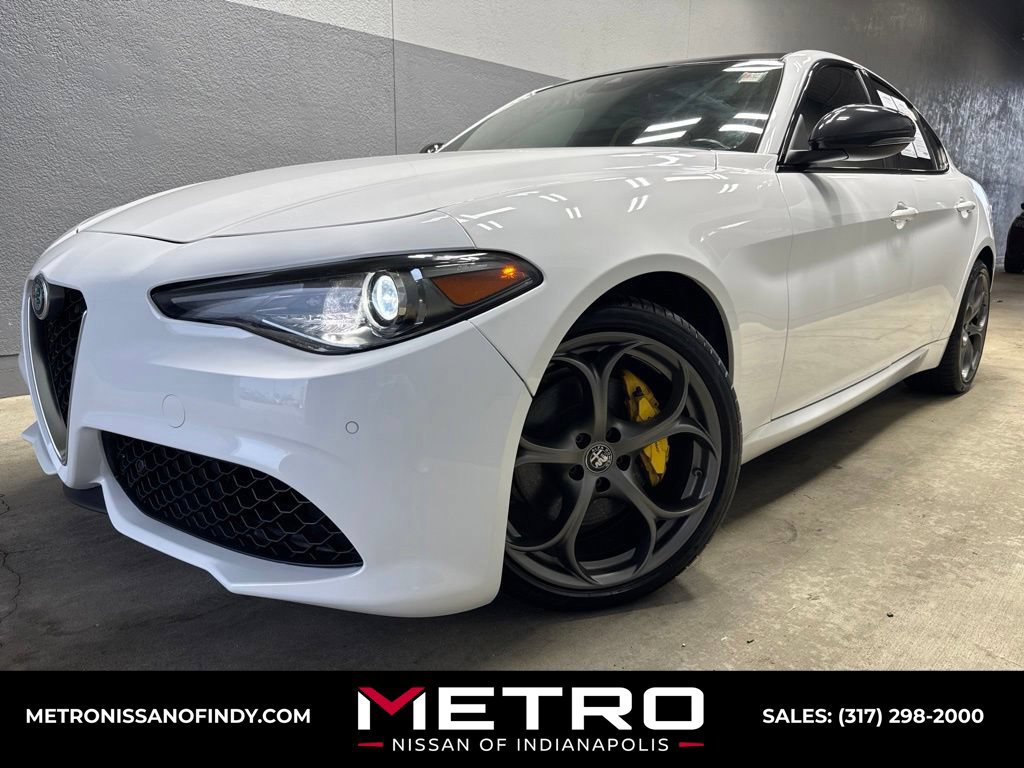 Used 2021 Alfa Romeo Giulia Ti Sport AWD/4WD image 1