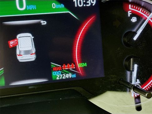 Used 2023 Toyota RAV4 XLE w/ Convenience Package image 13