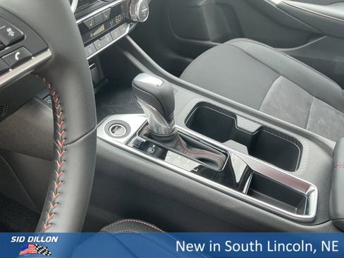 New 2025 Nissan Sentra SR w/ Trunk Package image 8