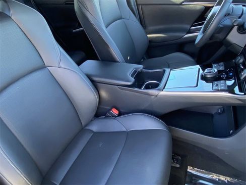 Certified 2024 Toyota bZ4X AWD image 13