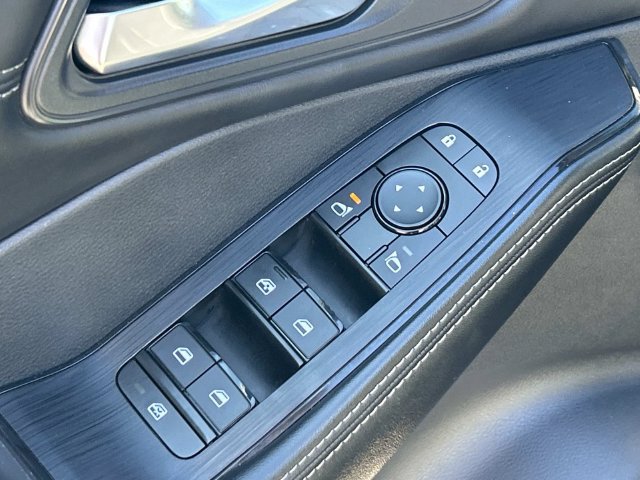 Used 2023 Nissan Rogue SV w/ SV Premium B Package AWD/4WD image 17