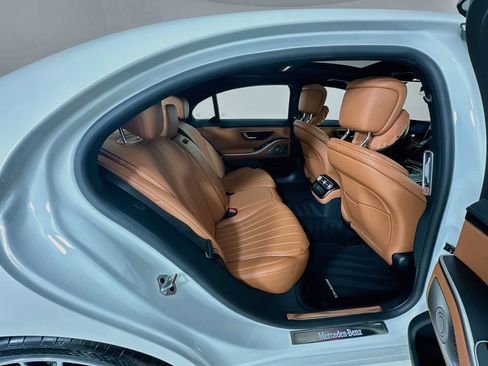 Certified 2022 Mercedes-Benz S 500 4MATIC image 31