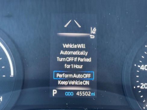 Certified 2024 Toyota Sienna LE image 22