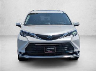 Certified 2022 Toyota Sienna XLE w/ XLE Plus Package FWD video 2
