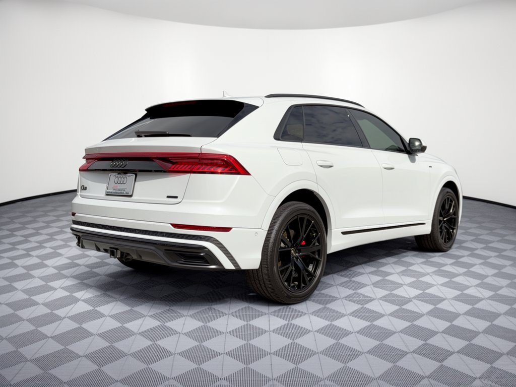 Used 2021 Audi Q8 Prestige w/ Prestige Package AWD/4WD image 9