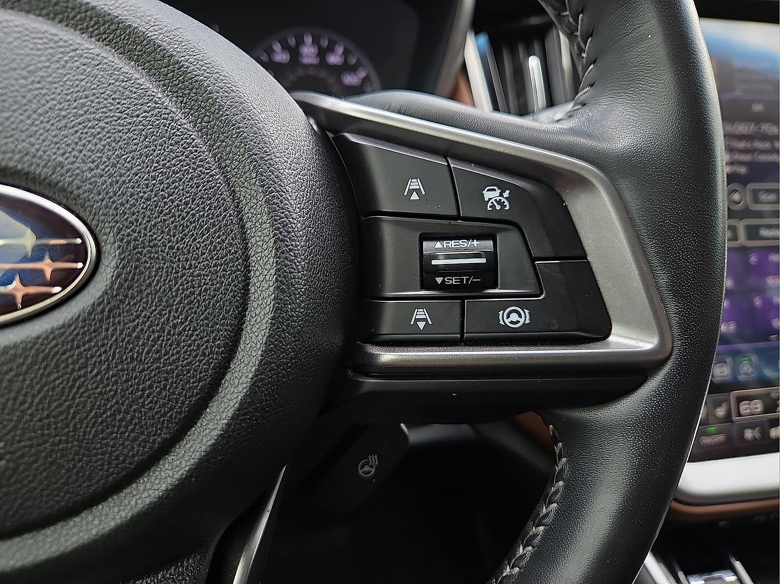 Used 2020 Subaru Outback Touring AWD/4WD image 19
