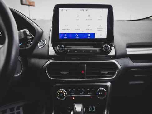 Used 2020 Ford EcoSport SE image 4