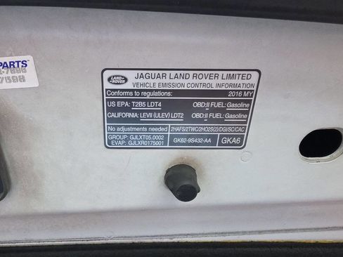 Used 2016 Land Rover Range Rover Supercharged image 23