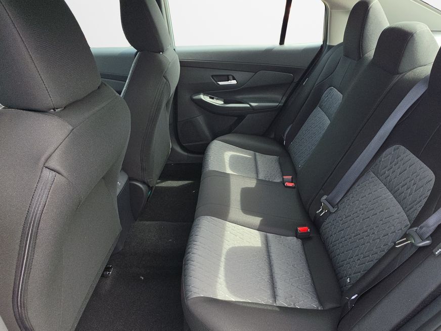 New 2027 Nissan Sentra SV w/ SV Convenience Package FWD image 23