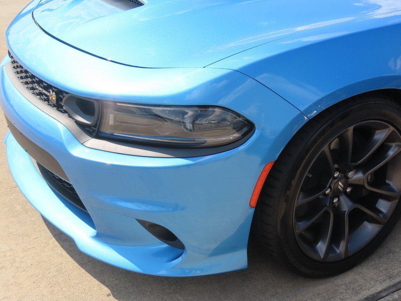 Used 2023 Dodge Charger Scat Pack w/ Plus Group RWD image 3