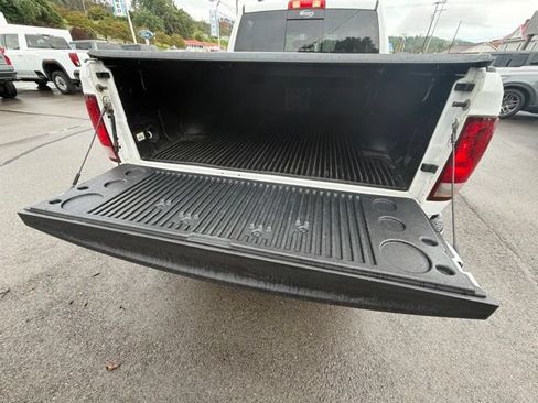 Used 2018 RAM 1500 Big Horn AWD/4WD image 4