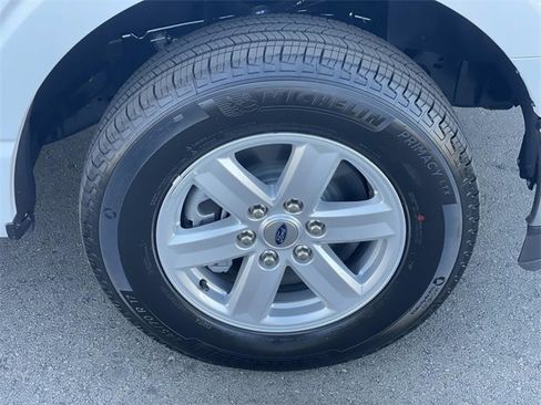 New 2025 Ford F150 XL w/ Equipment Group 103A High image 32