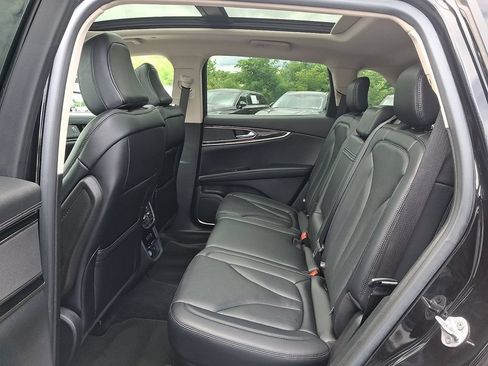 Certified 2023 Lincoln Nautilus Reserve AWD/4WD image 10