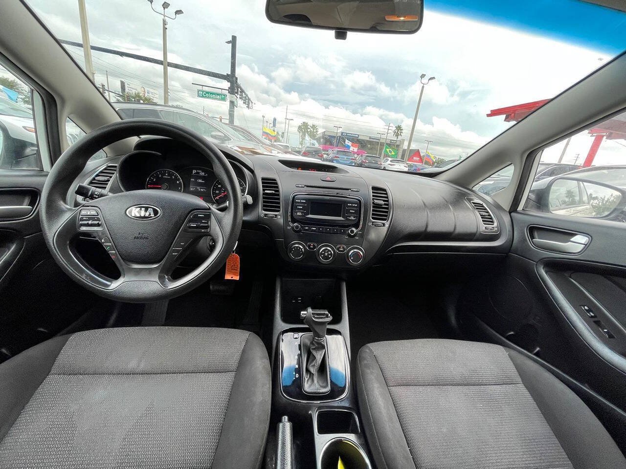 Used 2018 Kia Forte LX FWD image 12