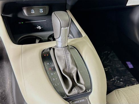 New 2026 Honda HR-V LX image 19