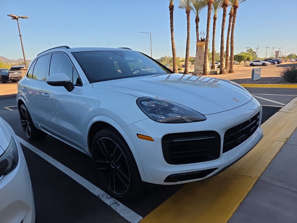 Used 2021 Porsche Cayenne AWD/4WD image 3